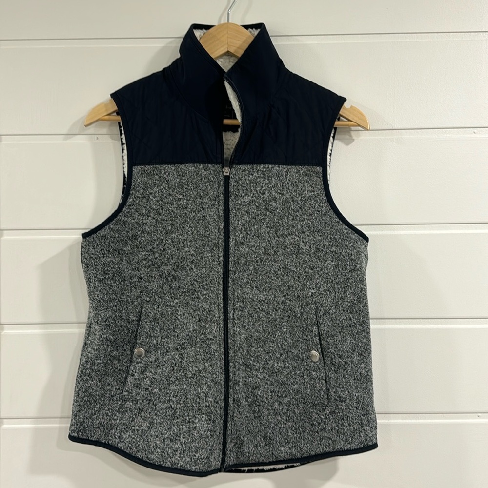 Abercrombie & Fitch Sherpa Lined Knit and Quilted Vest